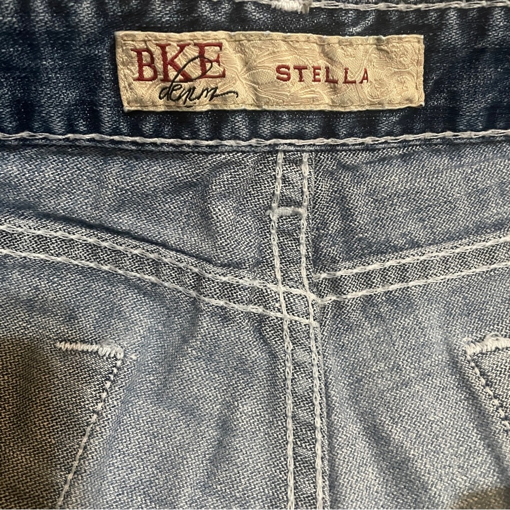 BKE Light Blue Stella Jean Shorts Low Rise Distressed Size 30 Waist - Picture 9 of 13